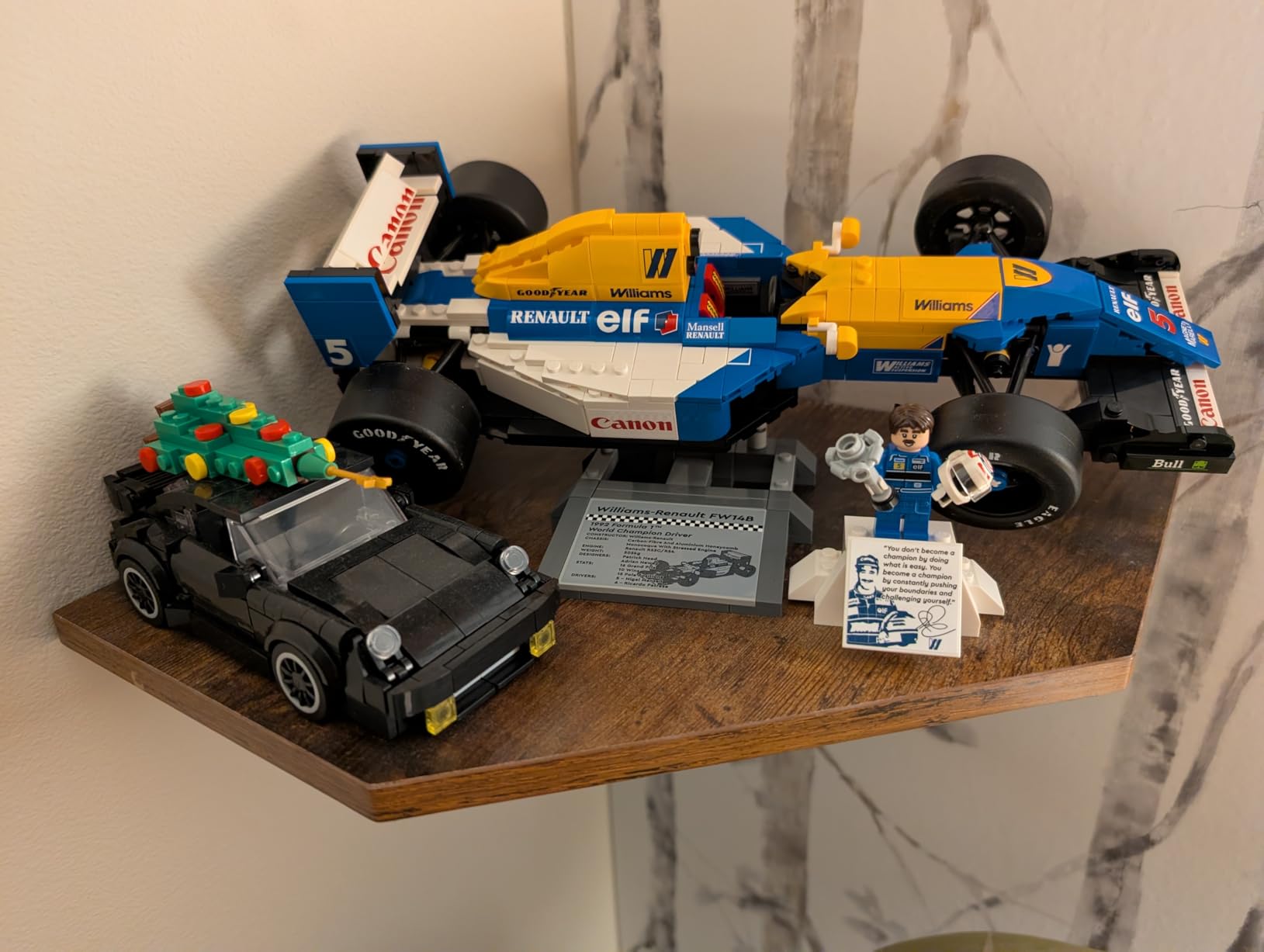 LEGO Icons Williams Racing FW14B & Nigel Mansell F1 Model Car Kit - Building Set for Adults, Ages 18+ - 10353 customer photo 1