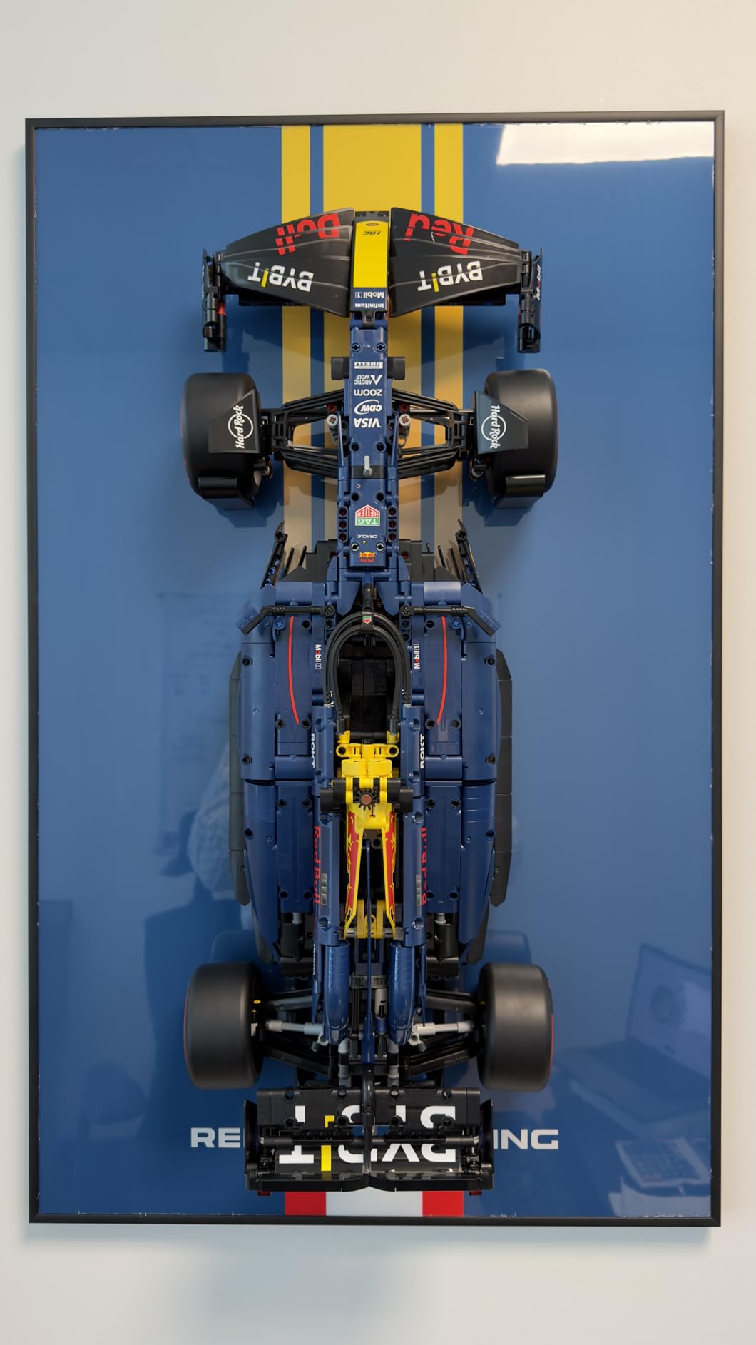 LEGO Technic Oracle Red Bull Racing RB20 F1 Race Car Model Kit - Building Set for Adults, Ages 18+ with Realistic Features - 42206 customer photo 2