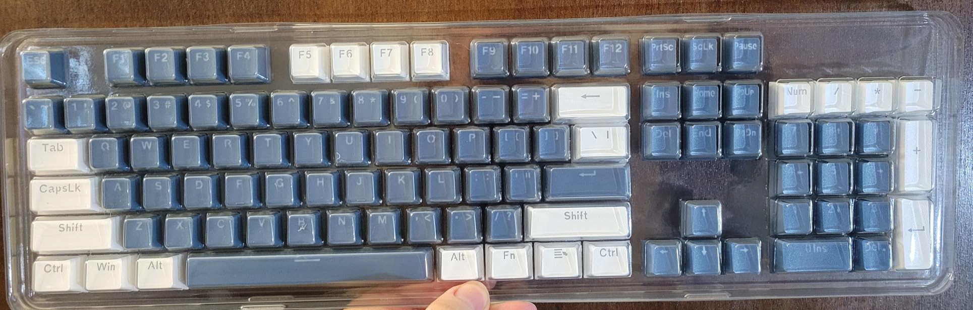 Redragon K689 Wired Gasket RGB Gaming Keyboard, 108 Keys Mechanical Keyboard w/Extra 4 Hotkeys, Upgraded Hot-swappable Socket, 3-Layer Noise Dampening, Mixed Color Keycaps, Custom Linear Switch customer photo 2