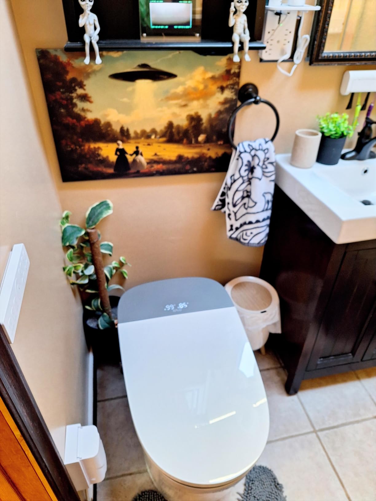 EPLO Smart Toilet Bidet with Auto Open Close,1000 Gram MaP Flush Score,Foam Dispenser, ADA Comfort Height, Moving Dryer,Auto Flush,Heated Seat,One Piece Elongated Toilet with Tank Built in U8MAX customer photo 1