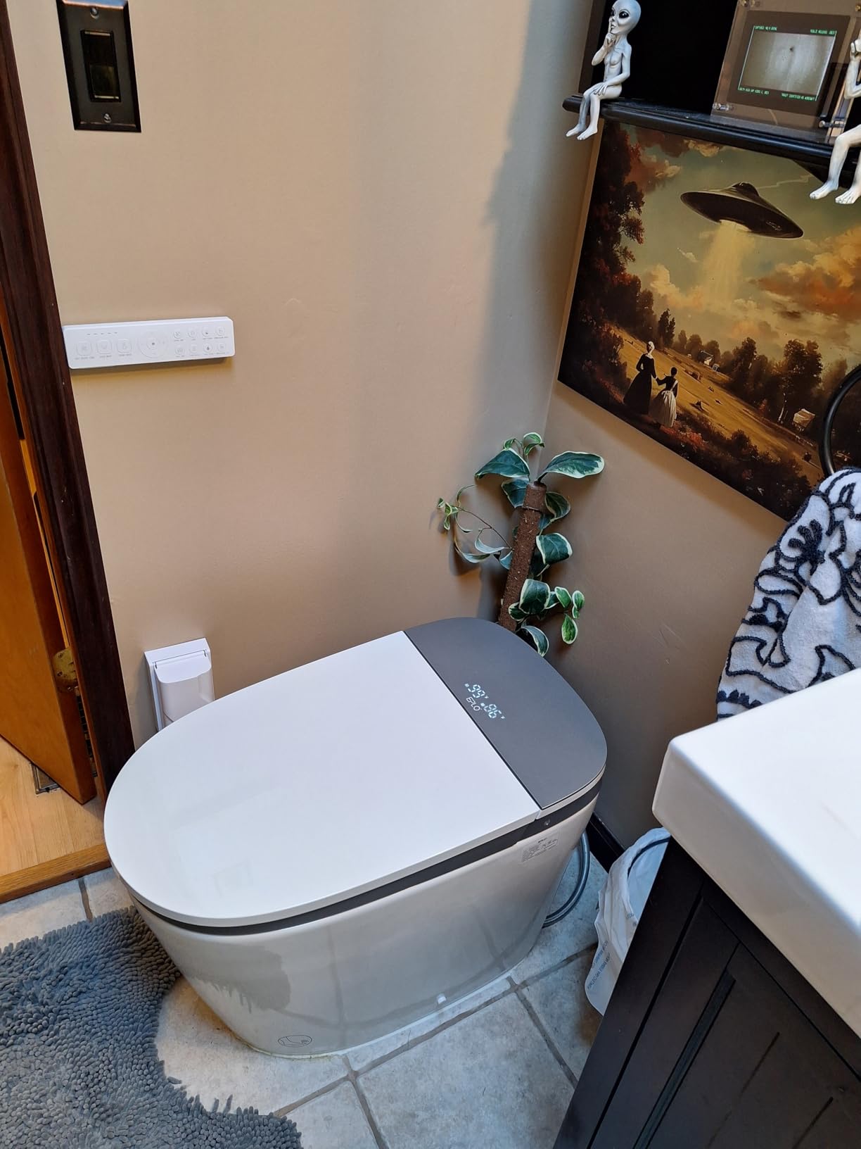 EPLO Smart Toilet Bidet with Auto Open Close,1000 Gram MaP Flush Score,Foam Dispenser, ADA Comfort Height, Moving Dryer,Auto Flush,Heated Seat,One Piece Elongated Toilet with Tank Built in U8MAX customer photo 2