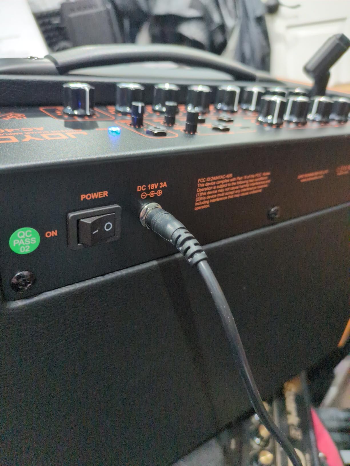 JOYO 40W Acoustic Guitar Amp Portable Stereo Amplifier with Bluetooth and Battery Powered, Reverb/Delay/Chorus, Mic Input, USB-C Recording (AC-40S) customer photo 1