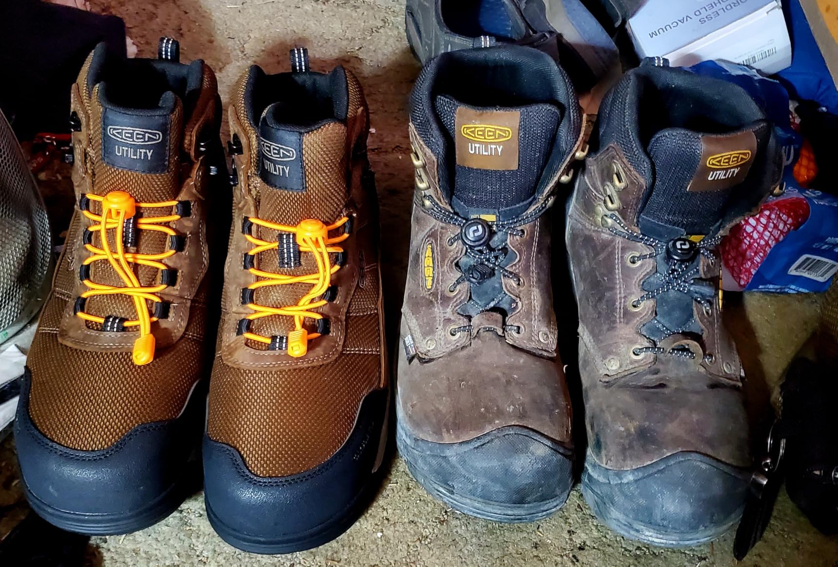 KEEN Utility Men's Skokie Hiker Style Mid Height Composite Toe 90 Degree Waterproof Work Boots customer photo 1