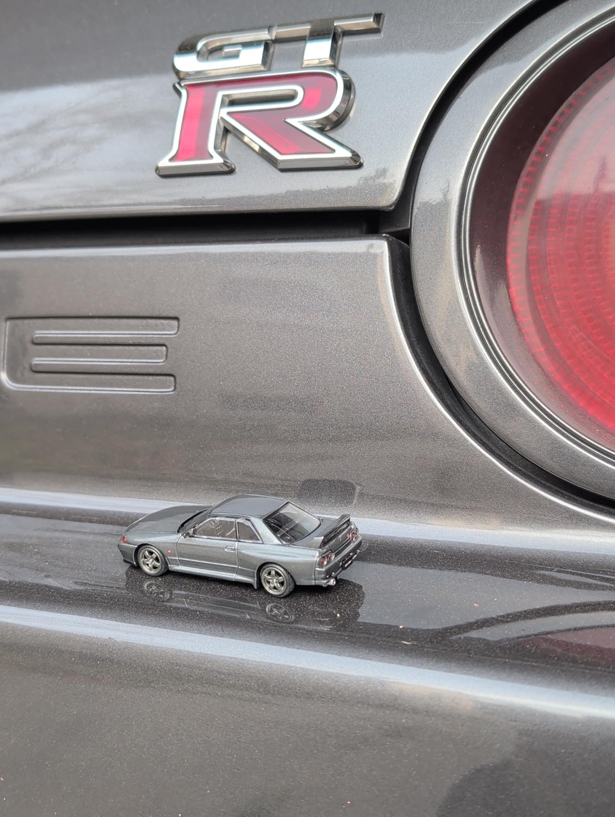 Diecast Collectibles Model Car Compatible with Pop Race 1:64 Nissan Skyline GT-R R33 Nisom Midnight Purple Limited Edition PR640256 customer photo 1