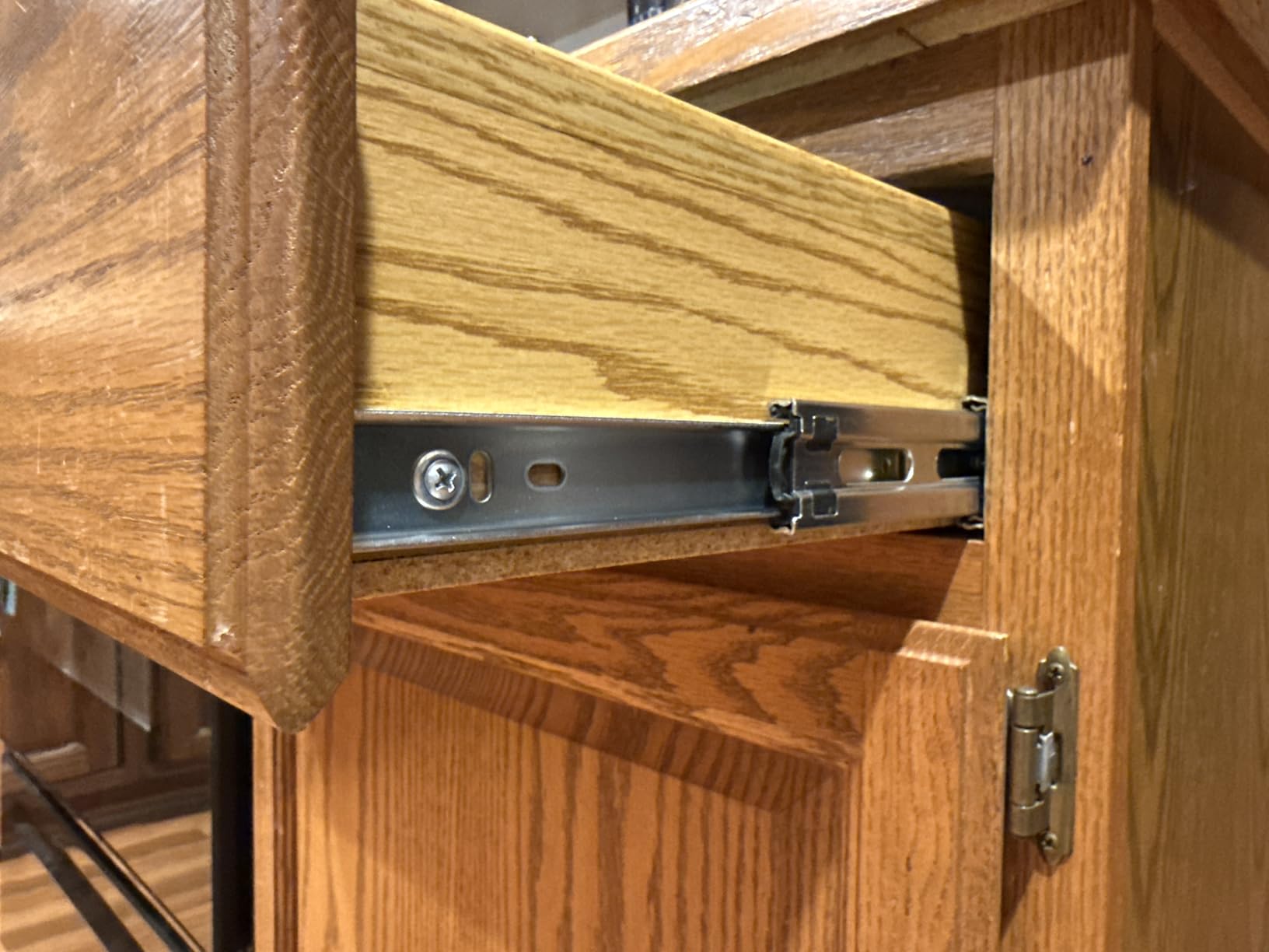 Probrico 1 Pair 22 Inch Rear/Side Mount Drawer Slides with Rear Mounting Brackets, Heavy Duty Ball Bearing Soft Close Drawer Glides, 3 Folds Full Extension Dresser Drawer Runners customer photo 1