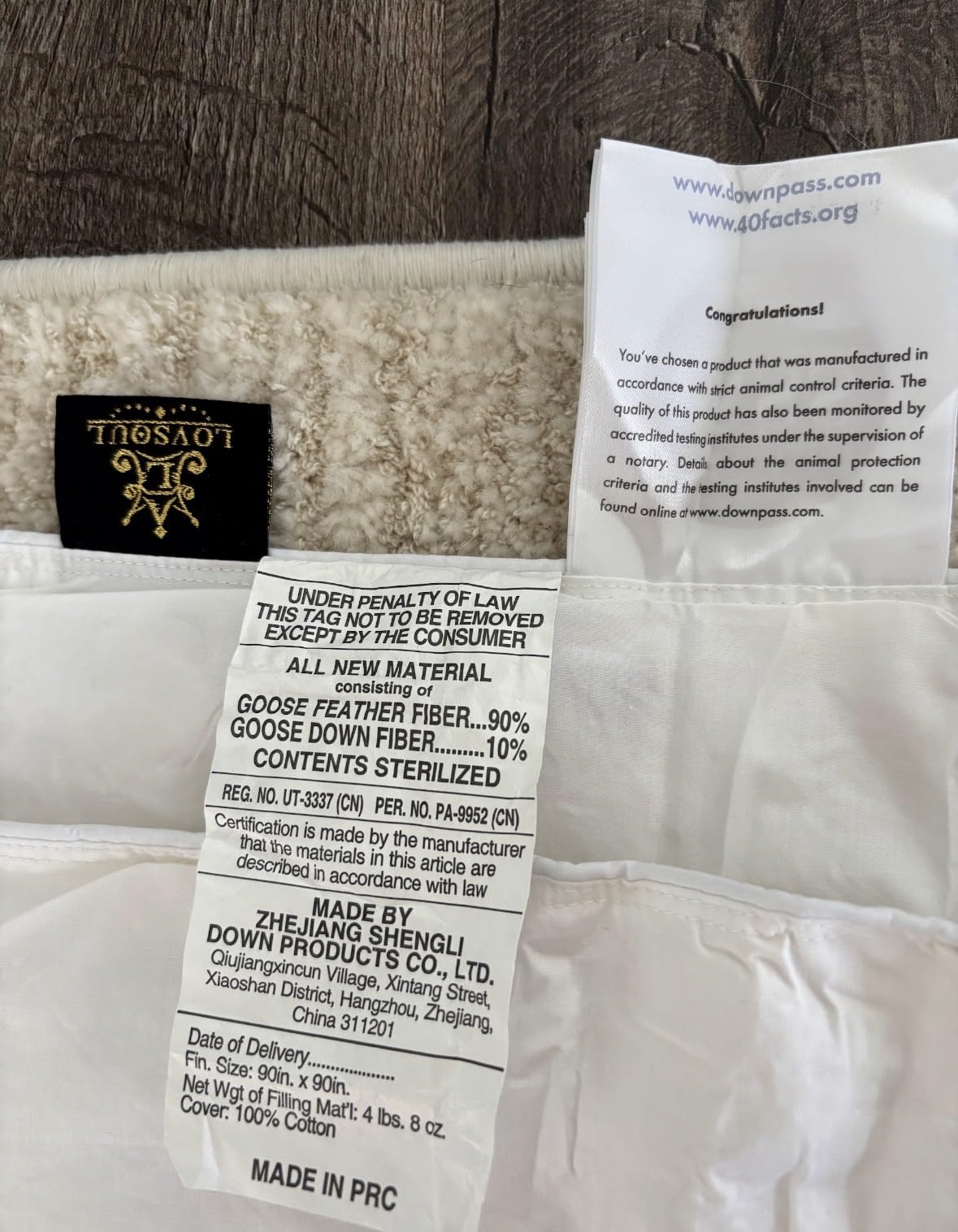 L LOVSOUL Goose Feather Down Fiber Comforter Queen, Grey, All Season | 100% Organic Cotton Fabric, High Fill Power, Hotel Collection, Soft, Fluffy and Breathable, 8 Corner Tab, 90X90IN customer photo 1