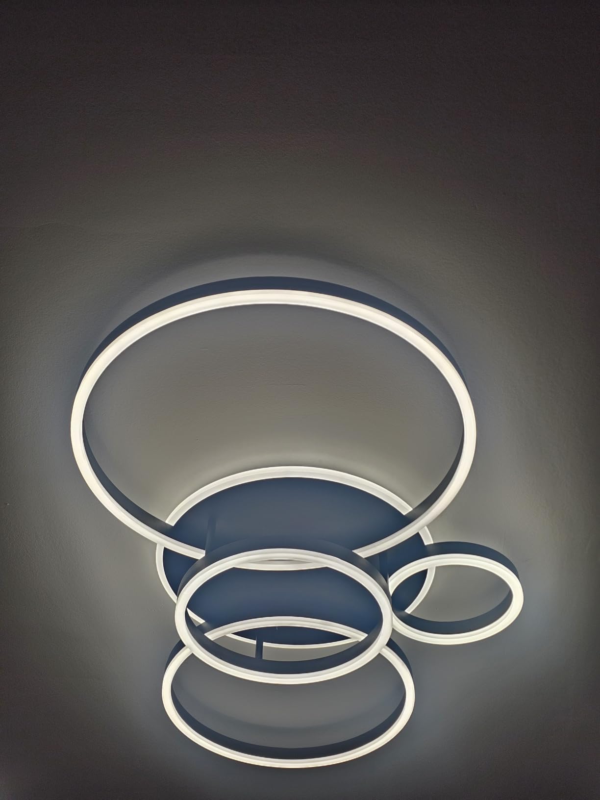 O'NEELDY Modern Dimmable LED Flush Mount Ceiling Light Remote Control Acrylic Ring Chandelier, 48W 3000K-6000K Adjustable, Black Fixture for Bedroom, Living Room, Dining Room, Kitchen and Hallway customer photo 2