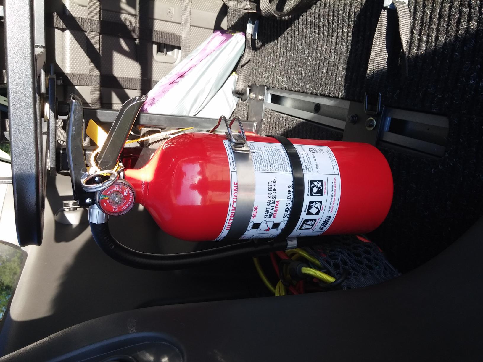 Kidde Pro 210 Commercial Fire Extinguisher, 2-A:10-B:C, PRO-4MP-1, 2 Pack | Rechargeable and Reusable Extinguisher for Small to Medium Common, Flammable Liquid, & Electrical Fires, 4 lb. Dry Chemical customer photo 2
