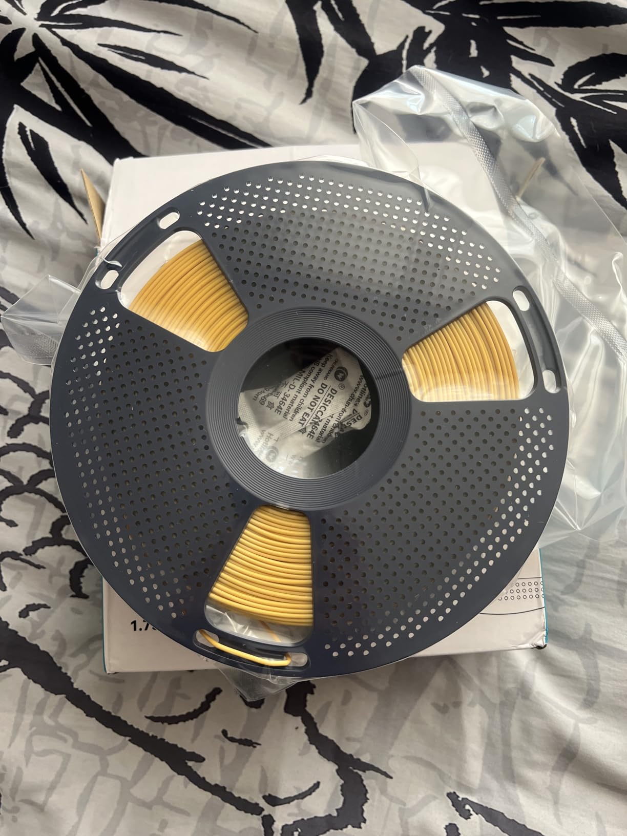 SUNLU Silk PLA+ Filament 1.75mm, Chrome Like Gloss Finish, Smooth Silk Texture, Upgraded Formula for Stable Printing, 1kg(2.2lbs) PLA Plus 3D Printer Filament, Gold customer photo 2