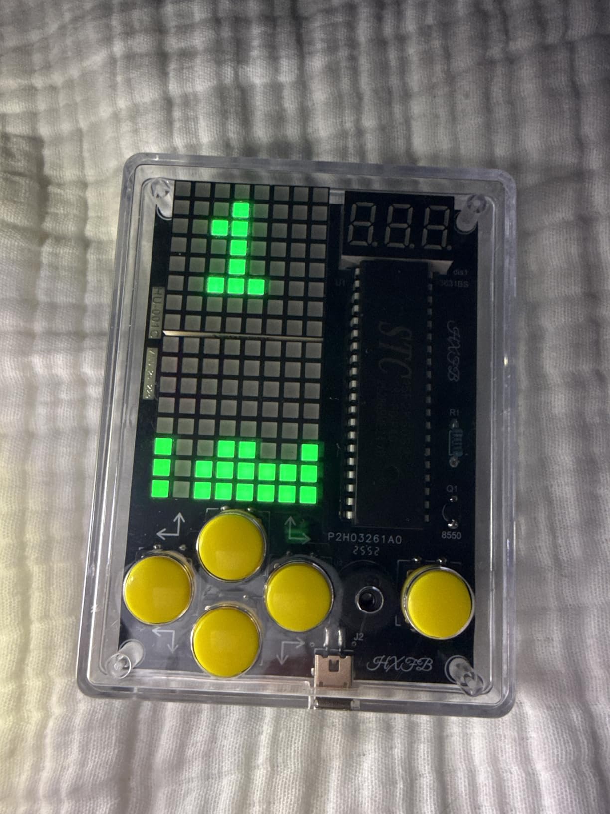 PEMENOL 7-in-1 Game Soldering Project Kit, DIY Retro Handheld Game Console Electronics Kit for STEM Electronics Learning, 3 Difficulty Levels, for School Students Soldering Practice customer photo 1