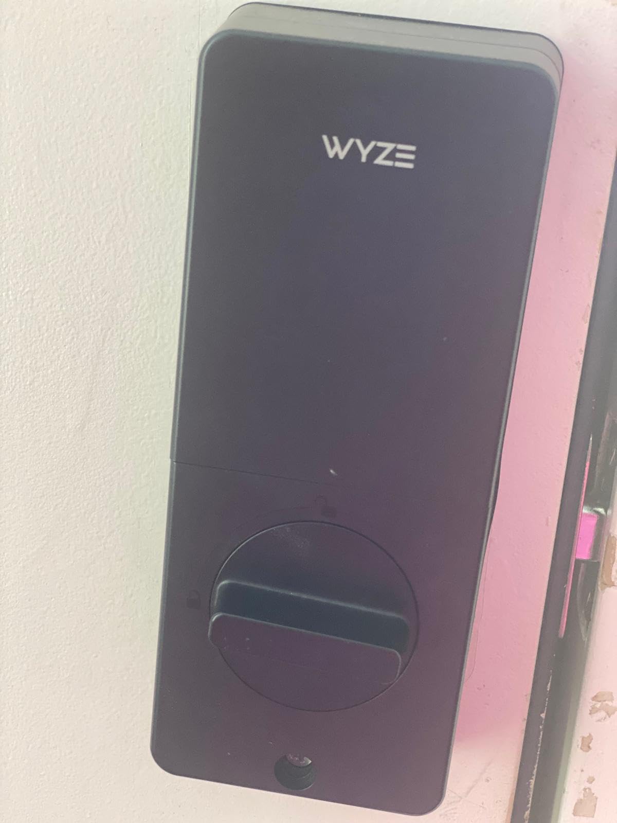 Wyze Auto-Lock Bolt v2, Fingerprint Keyless Entry Smart Lock, AI Learning Scanner with Wi-Fi Front Door Lock Deadbolt, Auto-Lock, 8 Months Battery, BHMA2, IP53, Anti-Peep Keypad, Backup Keys customer photo 1