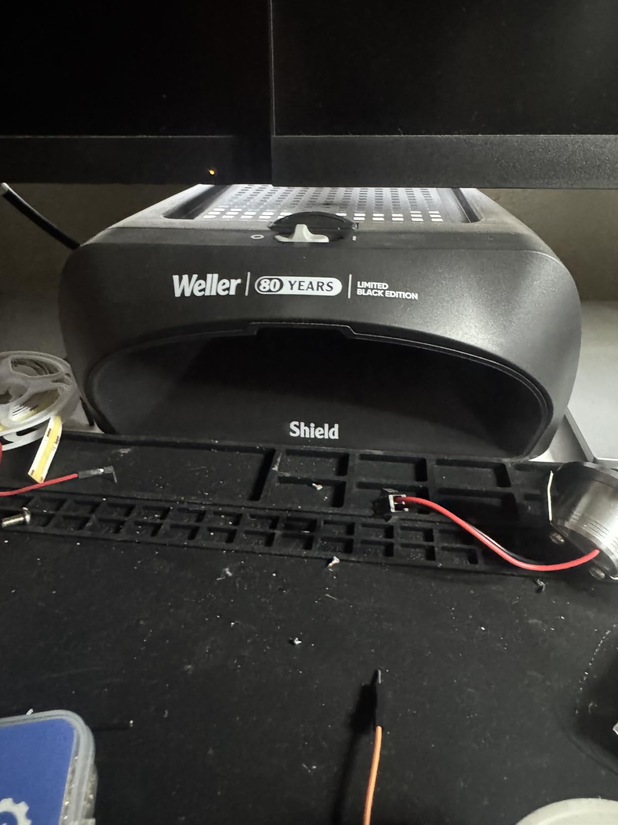 Weller ZeroSmog Shield Fume Extraction 80th Anniversary Black Edition | FT91019190 customer photo 2