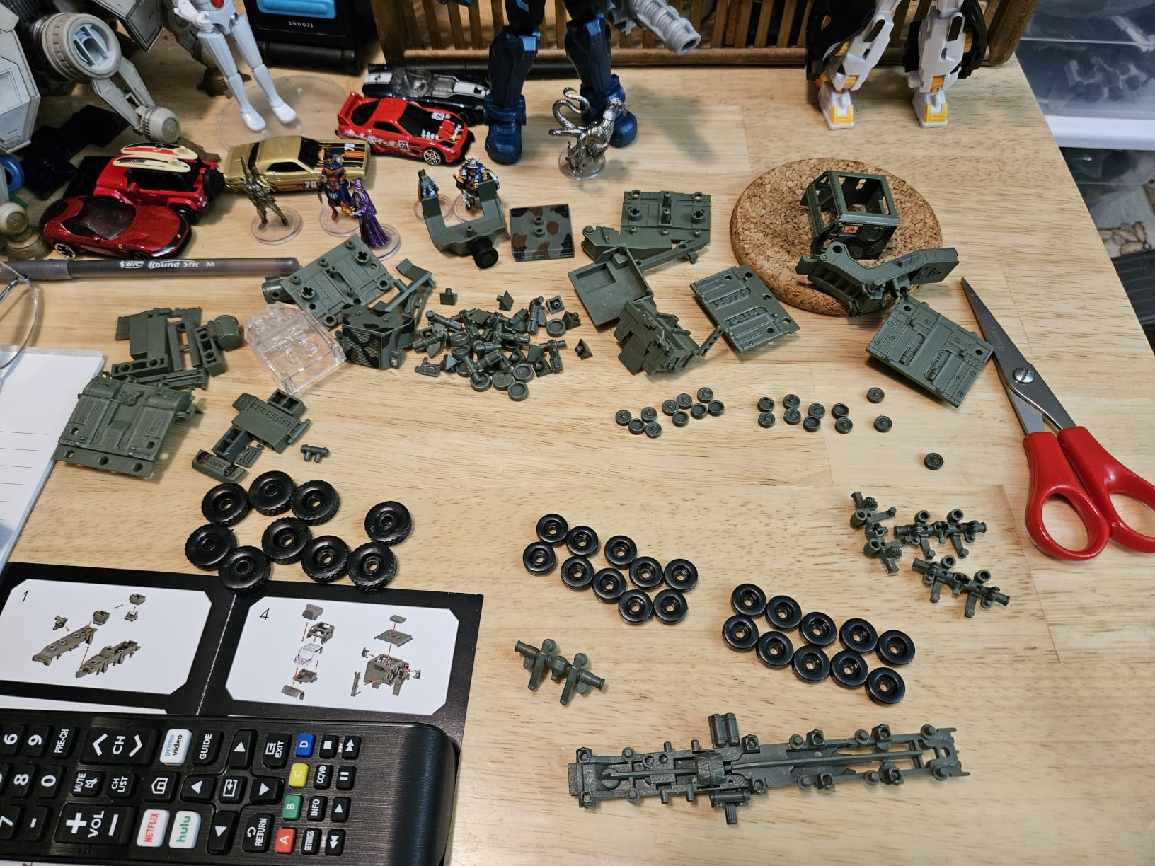 1/72 Scale M1070 Military Truck Quick Build Model Armored Vehicle customer photo 2