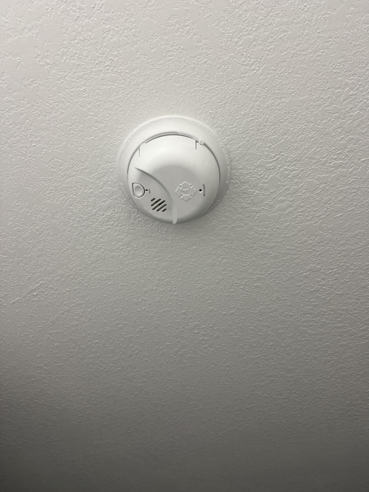Kidde Smoke Detector, 10-Year Battery-Powered, 20SD10, 3 Pack | No Battery Replacements or Low Battery Chirps, LED Status Lights & 85 dB Alarm customer photo 1