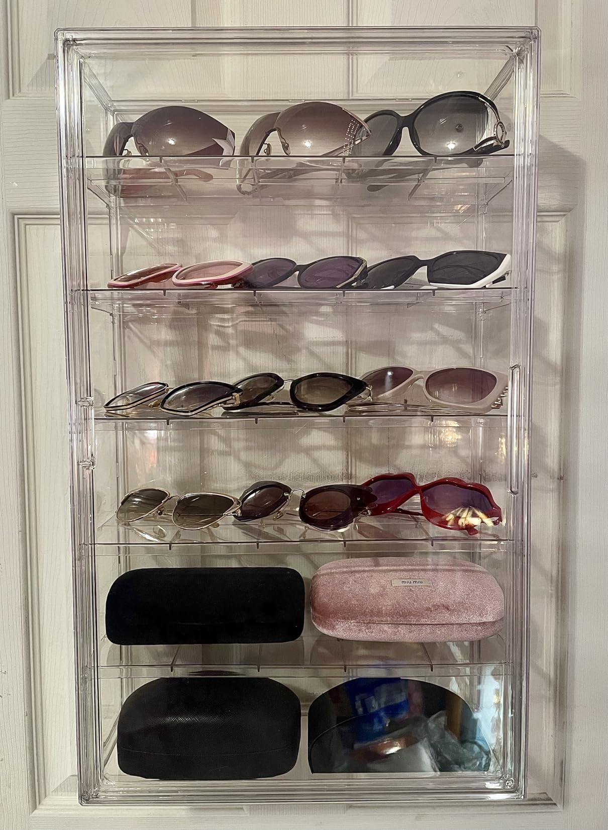 BOHOIDEE 6 Tiers Extra Large Clear Display Case for Figures, Acrylic Storage Organizers Box with Magnetic Door, Wall-Mounted Dustproof Showcase for Collectibles Action Figure customer photo 1