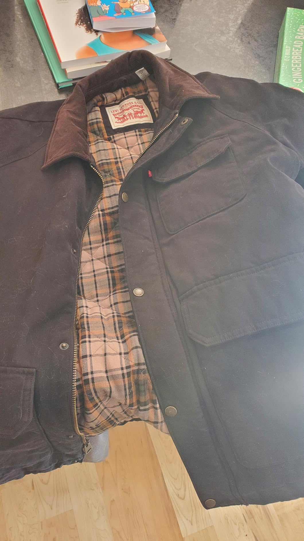 Levi's Men's Cotton Barn Jacket With Corduroy Collar customer photo 1