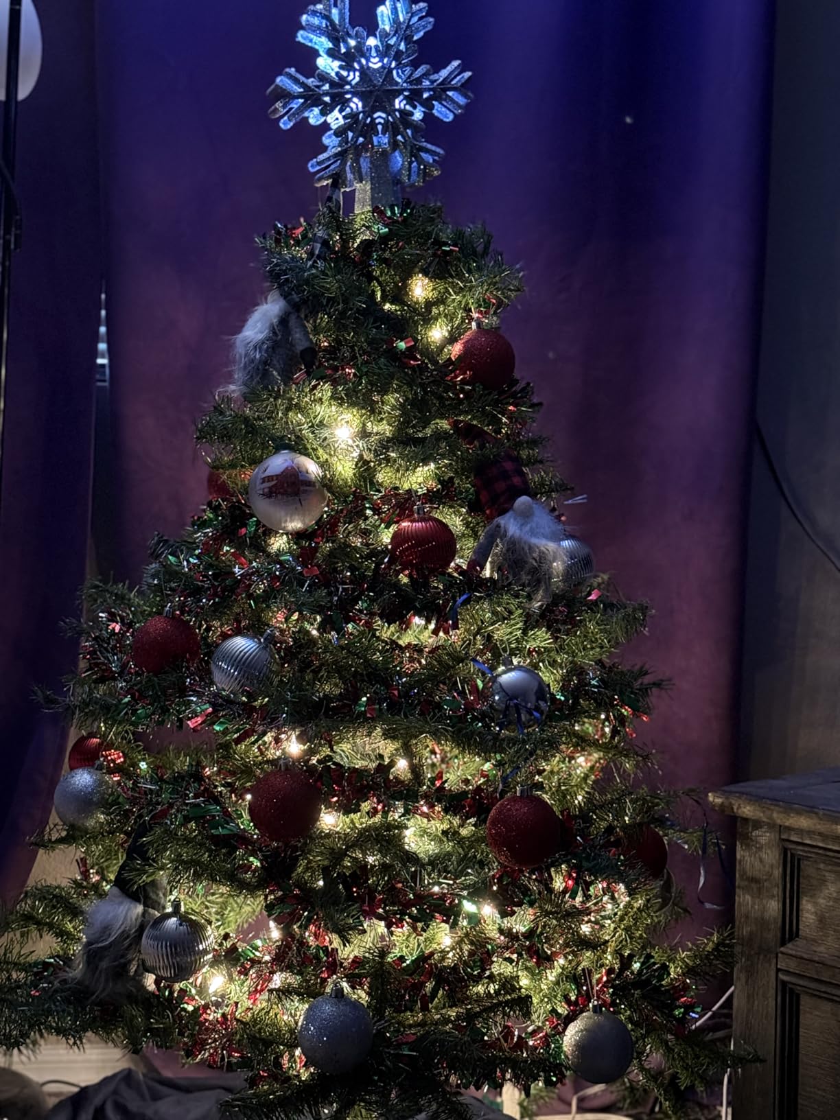 Christmas Tree Topper with Built-in 360 LED Rotating Projector, 3D Hollow Sparkling Gold Star customer photo 1