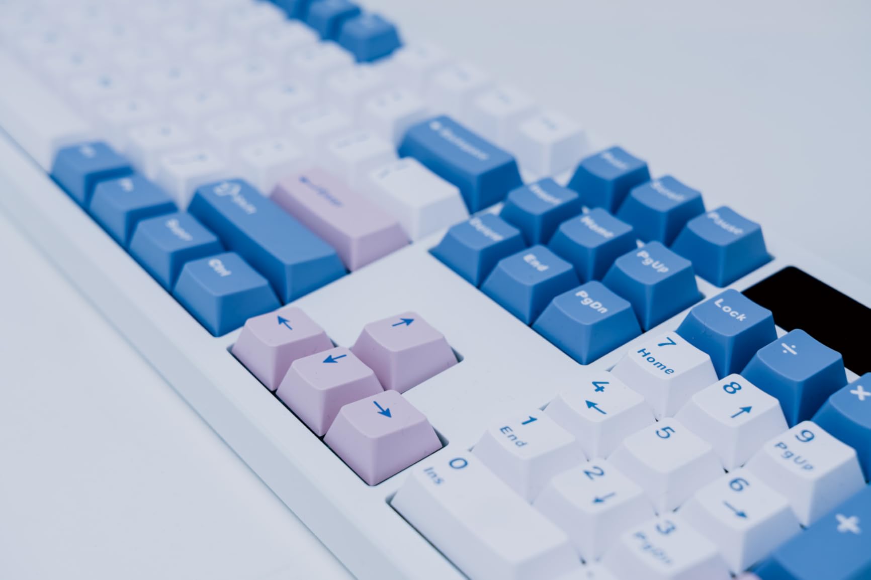 EPOMAKER TH108 PRO Full Size Mechanical Keyboard with Screen & Knob, Wireless Gaming Keyboard with 10000mAh, Creamy Gasket, Hot Swap, Custom Driver, RGB Backlight customer photo 1