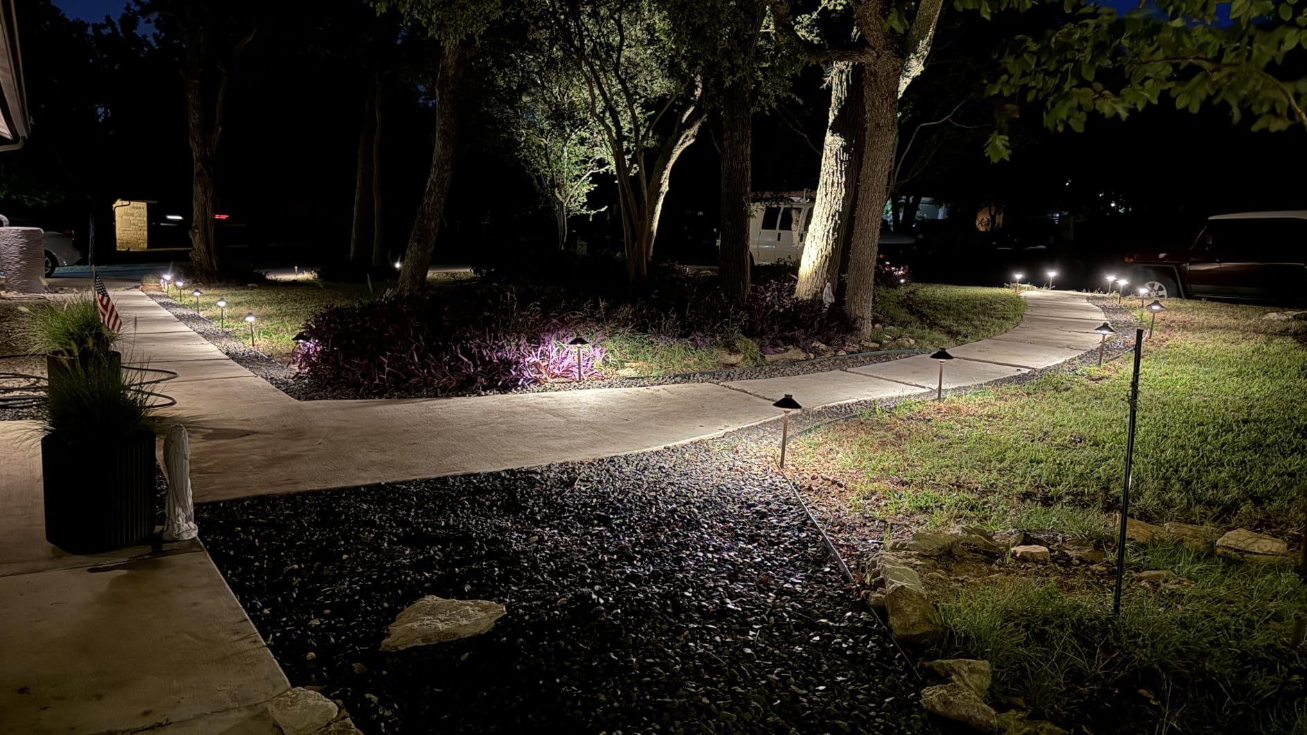 Low Voltage Landscape Lighting 12-Pack, Aluminum 12V Pathway Lights with G4 Bulbs, Waterproof Stylish Matte Black Color Wired Path Lights with Connectors for Walkway Yard Garden customer photo 2