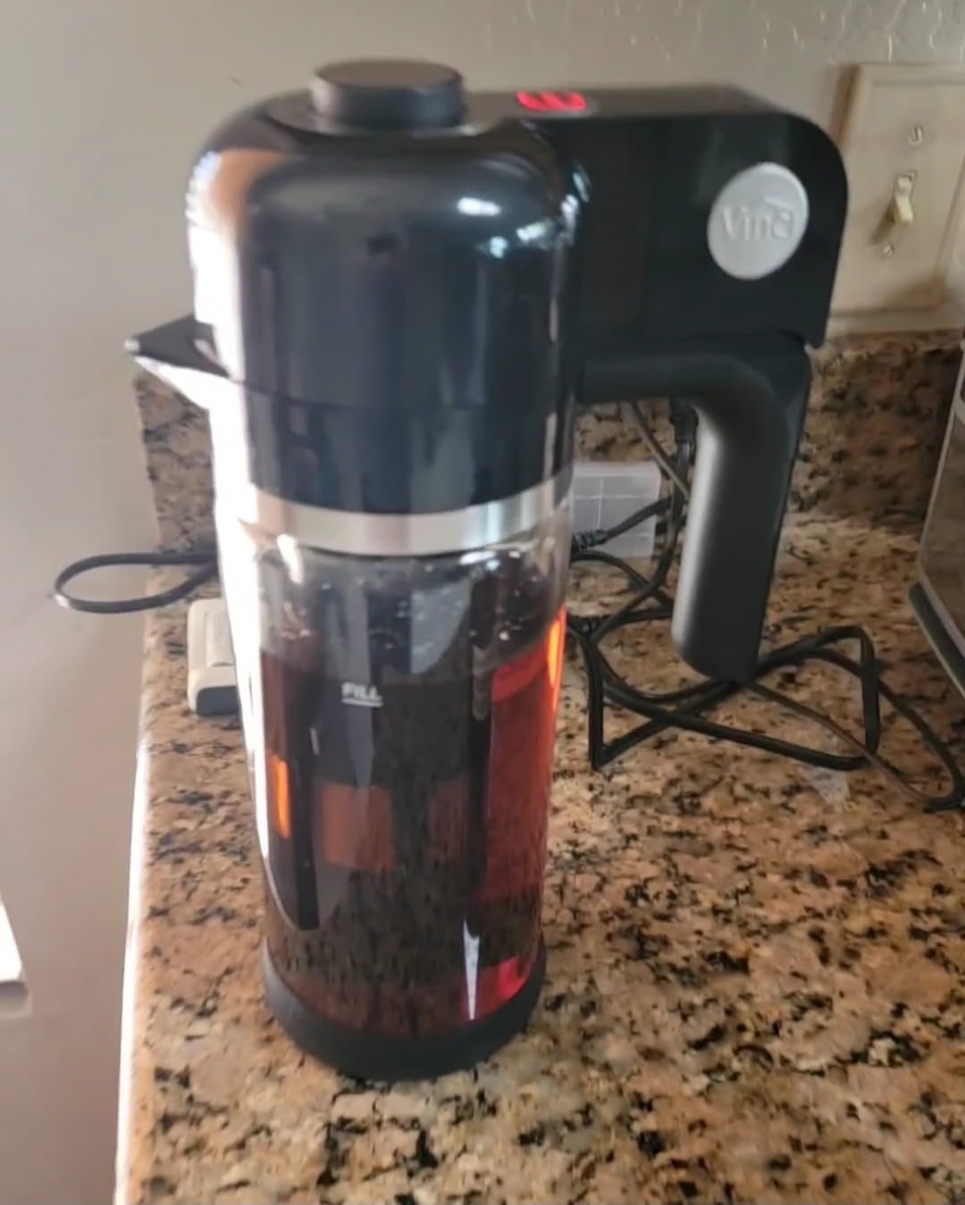 VINCI Express Cold Brew, Electric Cold Brew Coffee Maker in 10 Minutes, Glass Carafe, 3 Brew Strength Settings & Cleaning Cycle, Easy to Use & Clean 1.4 Liters Push Button Control customer photo 1
