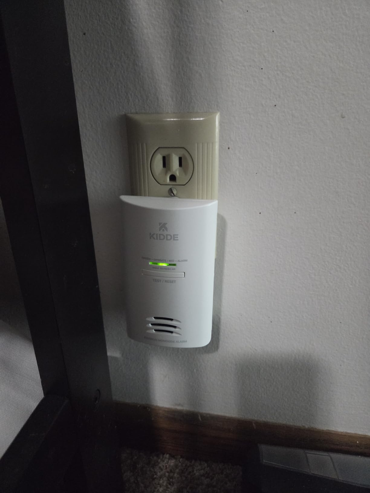 Kidde Carbon Monoxide Detector, Plug-in & AA Battery Backup, COP | Rotating Plug with Power Surge Immunity, LED Status Lights, Loud 85 Db Alarm, Ideal for Homes & Apartments, 5th Edition customer photo 1