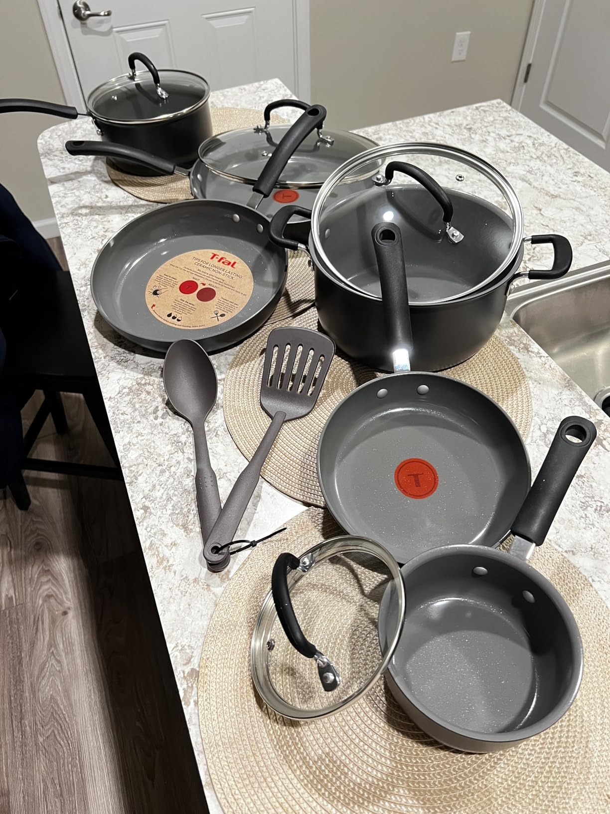 T-Fal Ultimate Hard Anodized 12-Piece Ceramic Nonstick Cookware Set, Oven Safe Up to 400F, Ceramic Pots and Pans Set, Frying Pans, Saucepan, Stockpot, Cooking Utensils, Stone customer photo 2