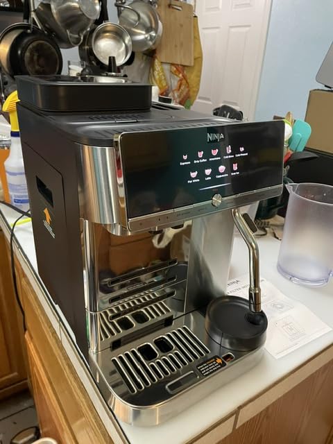 Ninja AutoBarista Fully Automatic Espresso Machine | 10 One Touch Hot & Iced Drink Options, Built-in Coffee Grinder, Milk Frother | Easy Self-Clean | Latte, Cappuccino, Cold Brew - AE1001 customer photo 1