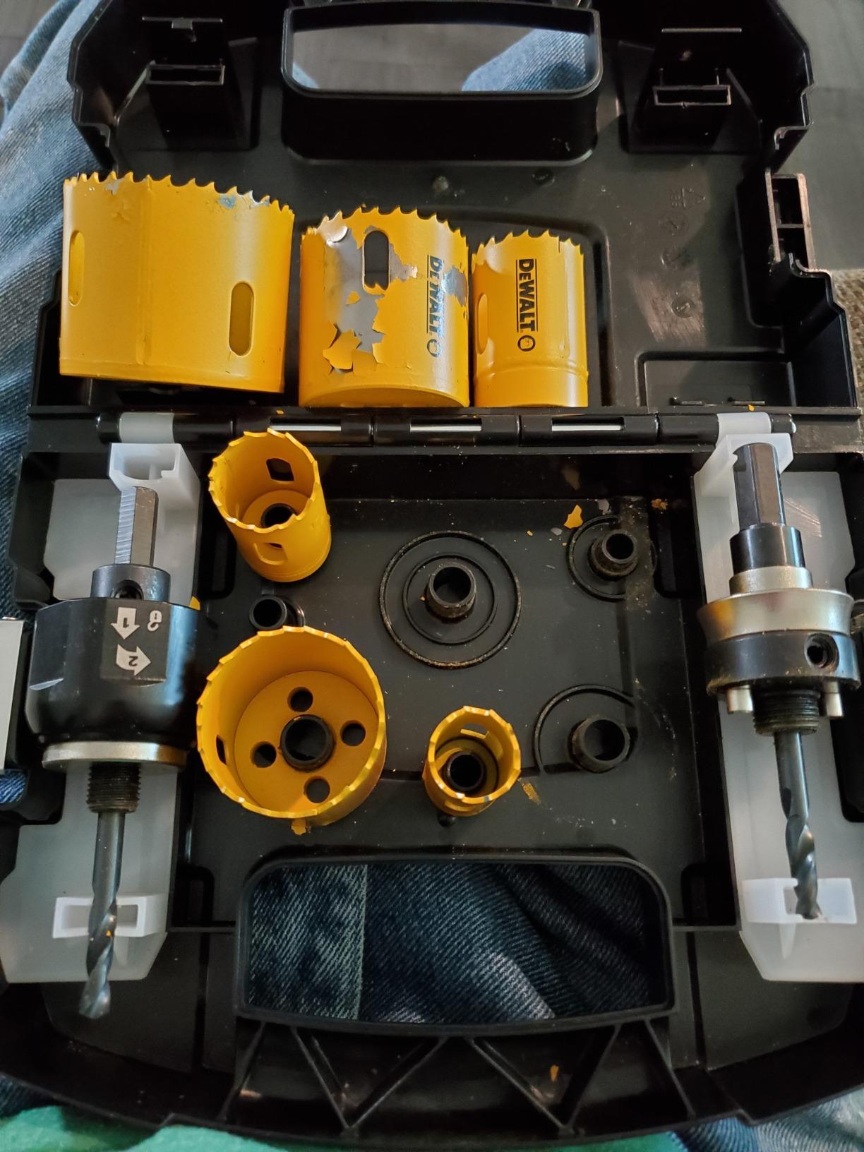 DEWALT Hole Saw Kit, Standard Electrician's Set, Bi-Metal (D180002), Yellow customer photo 2