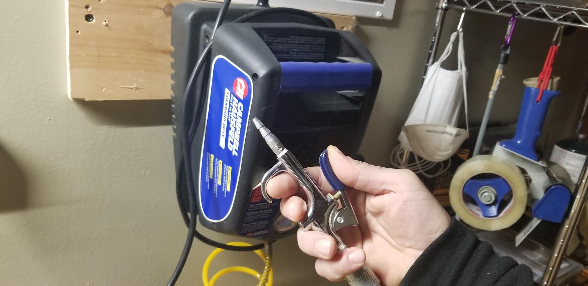 Campbell Hausfeld 17 Piece Compressor Inflation Kit with Blow Gun, Air Chucks & Inflation Needles (MP284701AV) customer photo 1