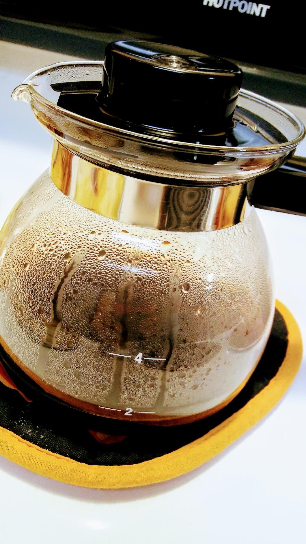 Melitta Pour-Over Coffee Brewer W/ Glass Carafe, Holds 6 - 6 Oz Cups, Black customer photo 2