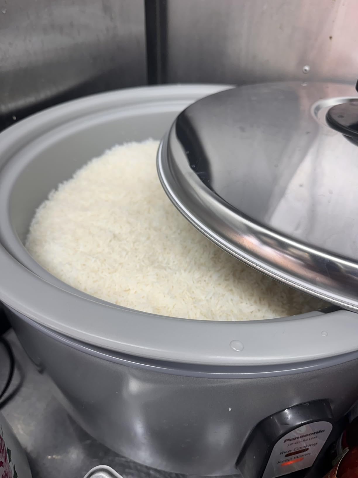 Panasonic Commercial Rice Cooker, Large Capacity 46-Cup (Cooked), 23-Cup (Uncooked) with One-Touch Operation and 8-Hour Keep Warm - SR-42HZP - Silver customer photo 1