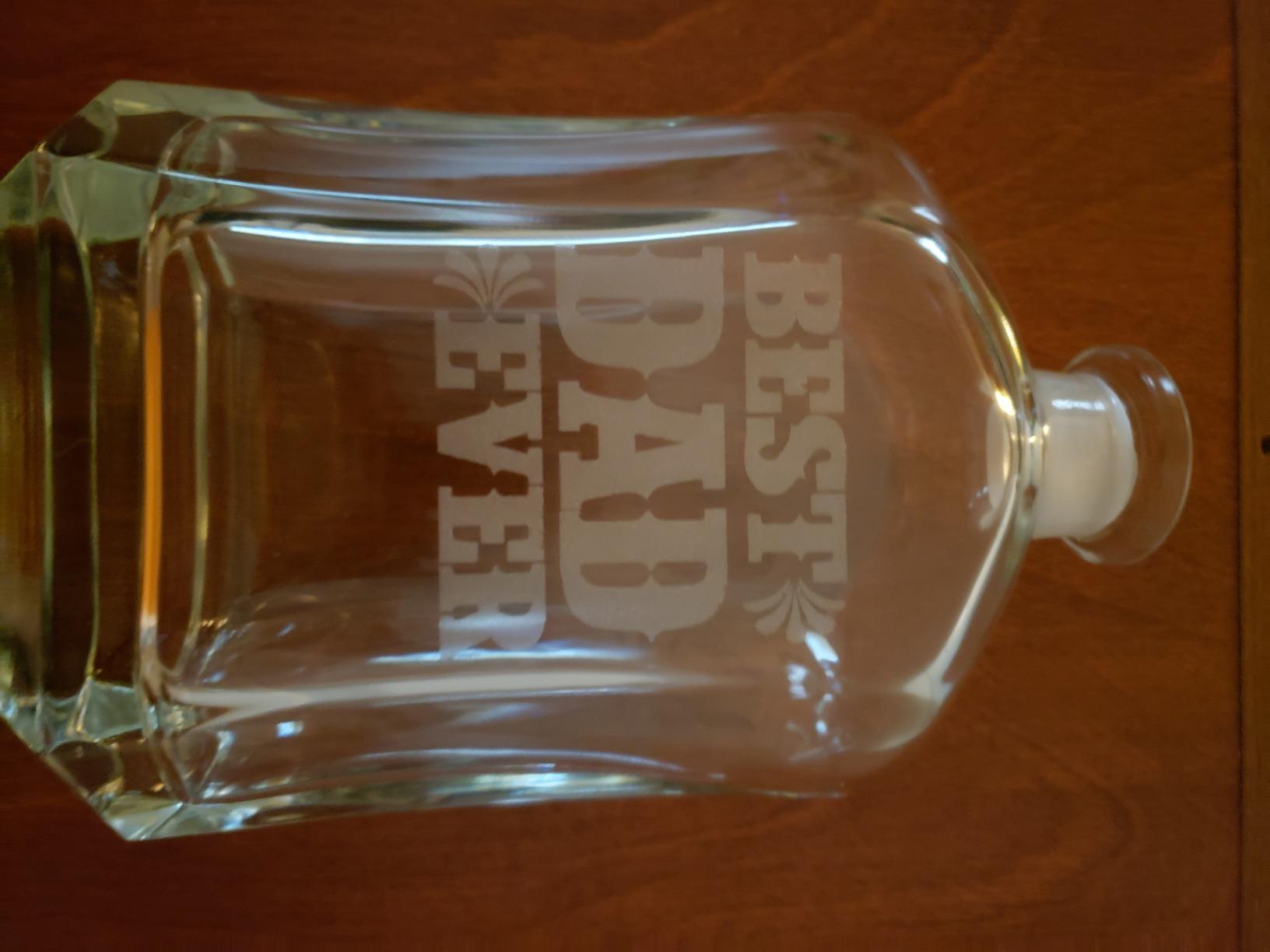 Bormioli Rocco Capitol Glass Decanter with Airtight Geometric Stopper - 23.75 oz Whiskey Decanter, Made In Italy customer photo 1