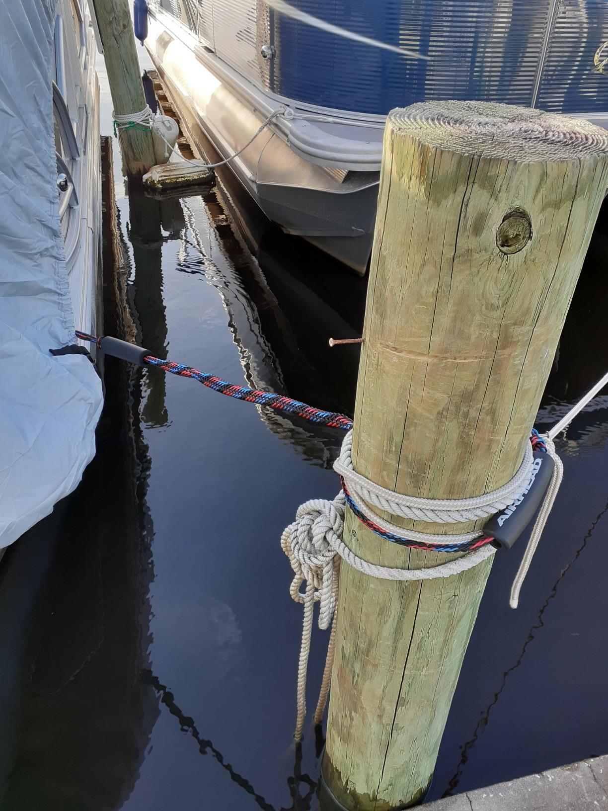 Airhead Bungee Dock Line, Mooring Rope for Boats, 6-Feet customer photo 1