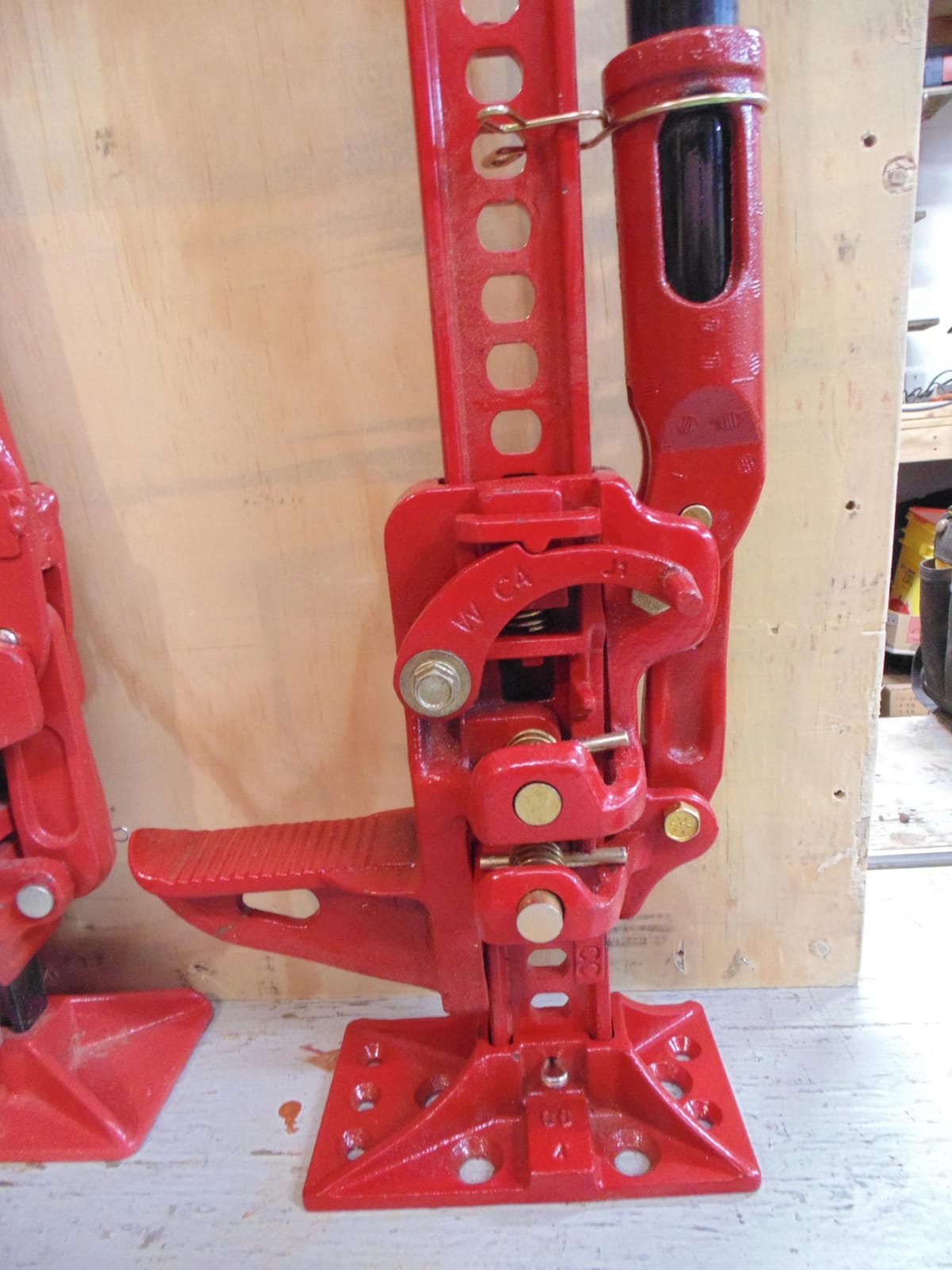 Hi-Lift Jack 48