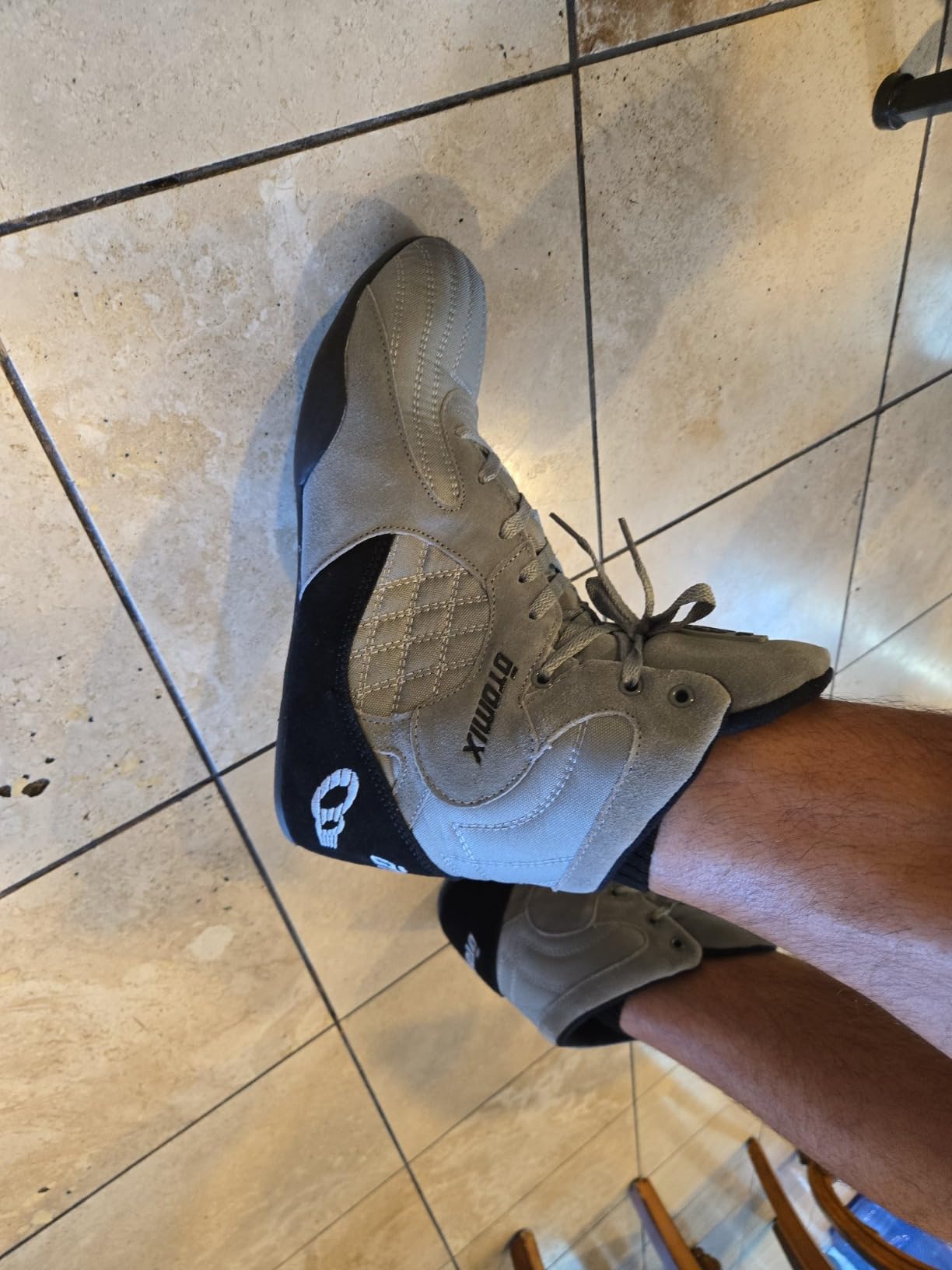 Otomix Men's Stingray Escape Bodybuilding Weightlifting MMA & Wrestling Shoes customer photo 1