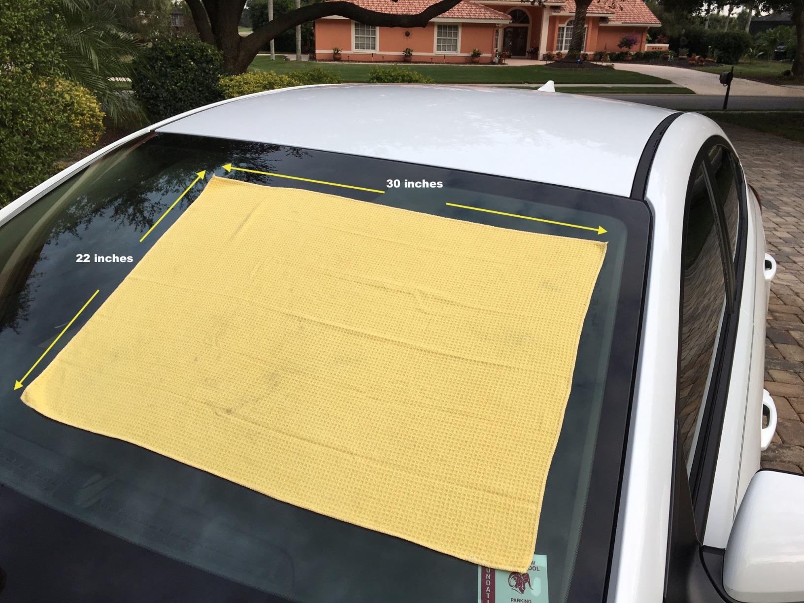 Meguiar's Water Magnet Microfiber Drying Towel - Premium Car Drying Towel That's Super Plush, Water Absorbent & Scratch-Free customer photo 1