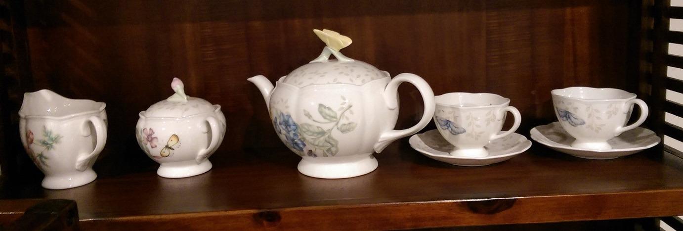 Lenox Butterfly Meadow Porcelain Teapot and Tea Cup Set, 9-Piece, 48oz | dishwasher safe | includes creamer, sugar bowl, 2 teacups, 2 saucers | floral tea party gift | 48oz, gift for women customer photo 2