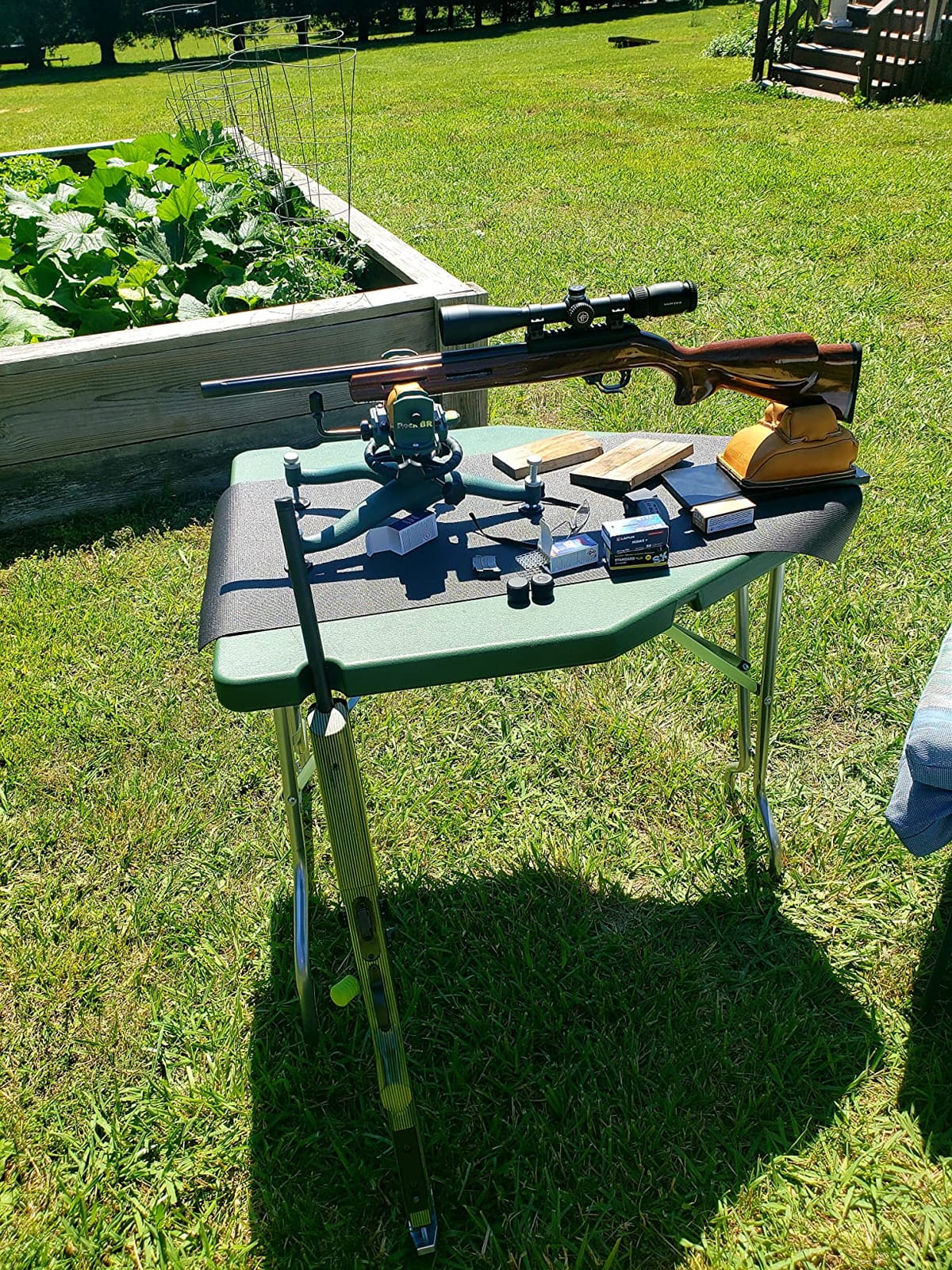 MTM PST-11 Predator Shooting Table, Portable Benchrest, Durable Molded Design, Shooting Platform, Target Shooting & Range Accessory, Green customer photo 1