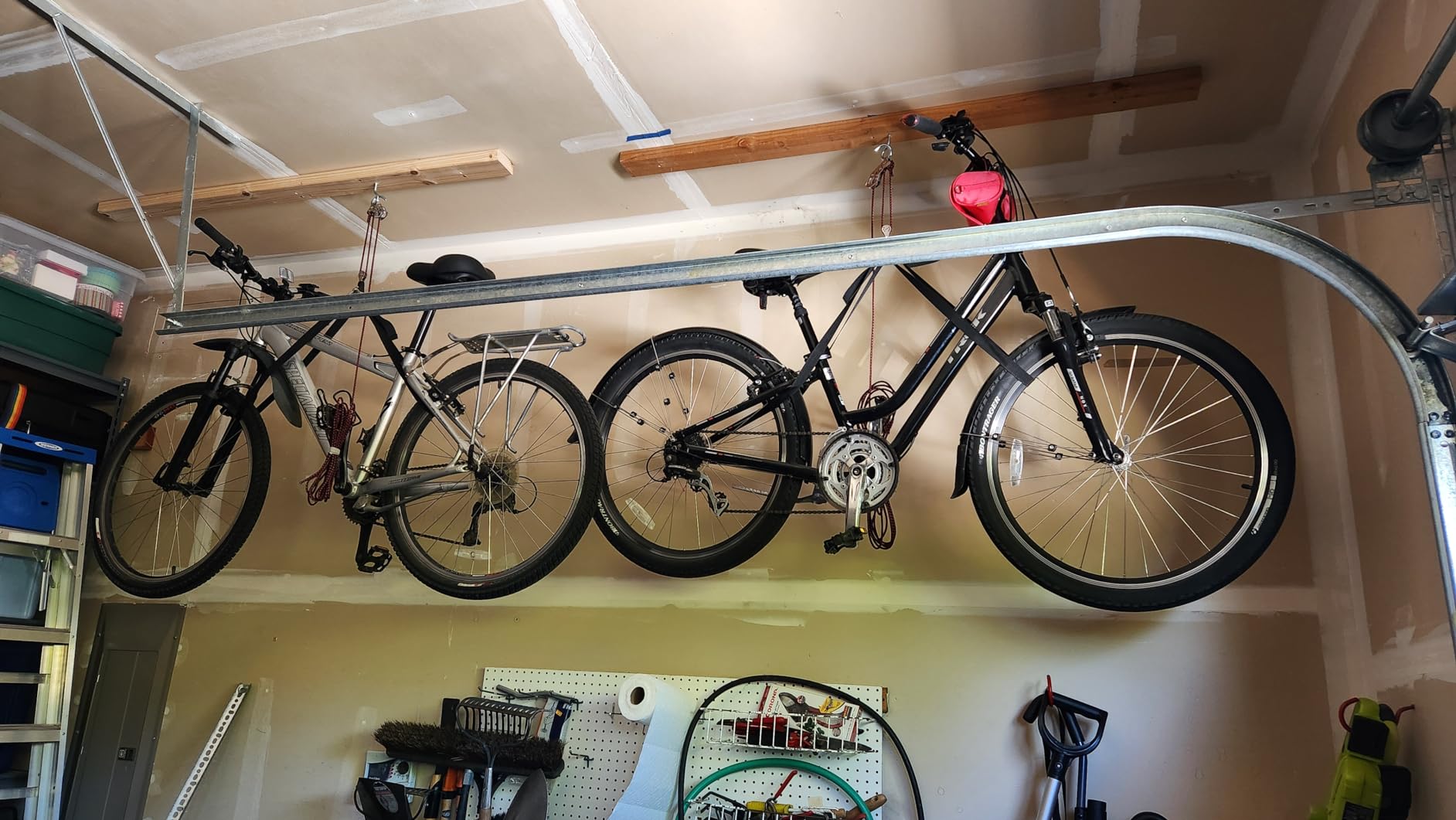 HARKEN Hoister - Overhead Garage Storage 1 Point Hoist System for Bikes, Ladders (45lb Capacity, 10ft Ceiling) Space-Saving Organization, Easy One-Person Operation, Safe Anti-Drop, Self-Leveling, 7800 customer photo 1