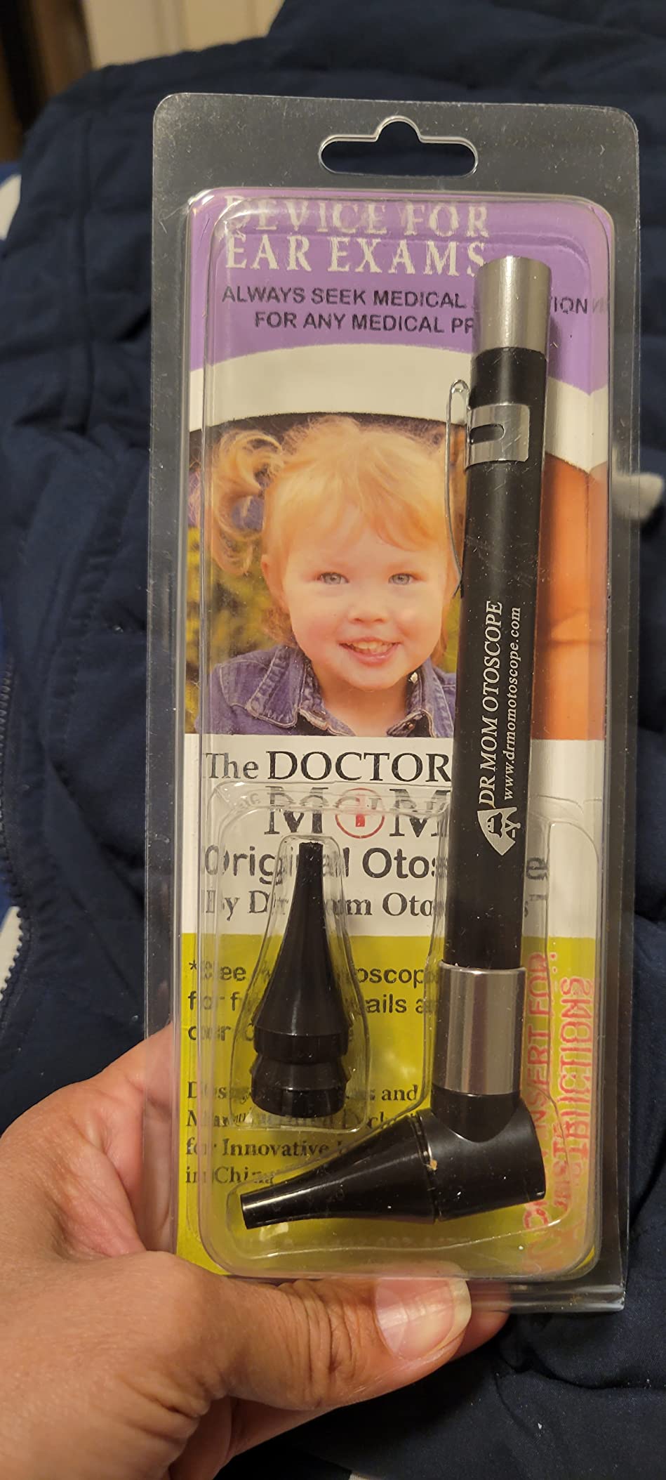 Doctor Mom Original Pocket Otoscope with Bright White LED Technology - Clamshell Packaging customer photo 2