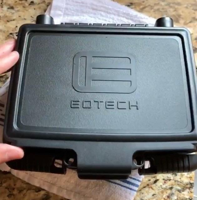 EOTECH 512 Holographic Weapon Sight customer photo 2