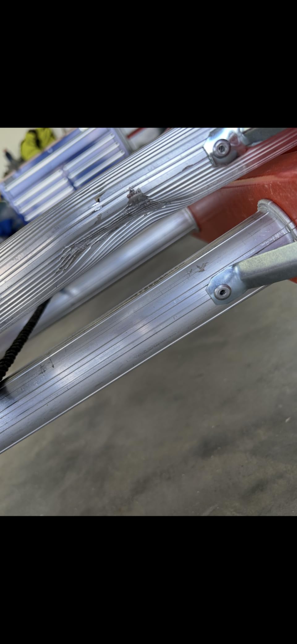 Louisville Ladder 16-foot Fiberglass Extension Ladder, 300-Pound Load Capacity, Type IA, FE3216 customer photo 1