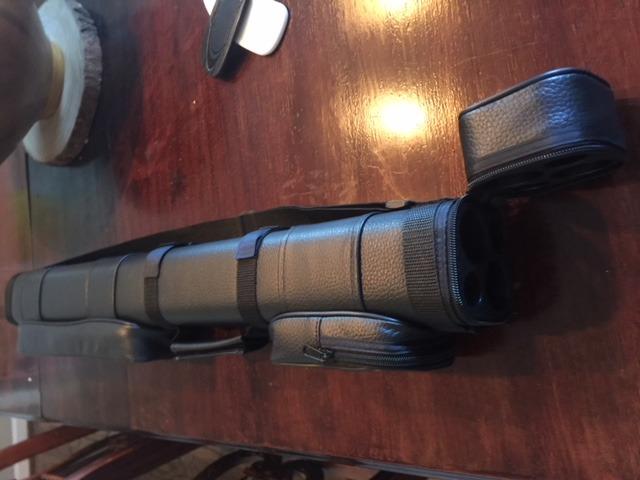 Casemaster by GLD Products Q-Vault Classic Billiard/Pool Cue Hard Case, Holds 2 Complete 2-Piece Cues (2 Butt/2 Shaft), Black customer photo 1