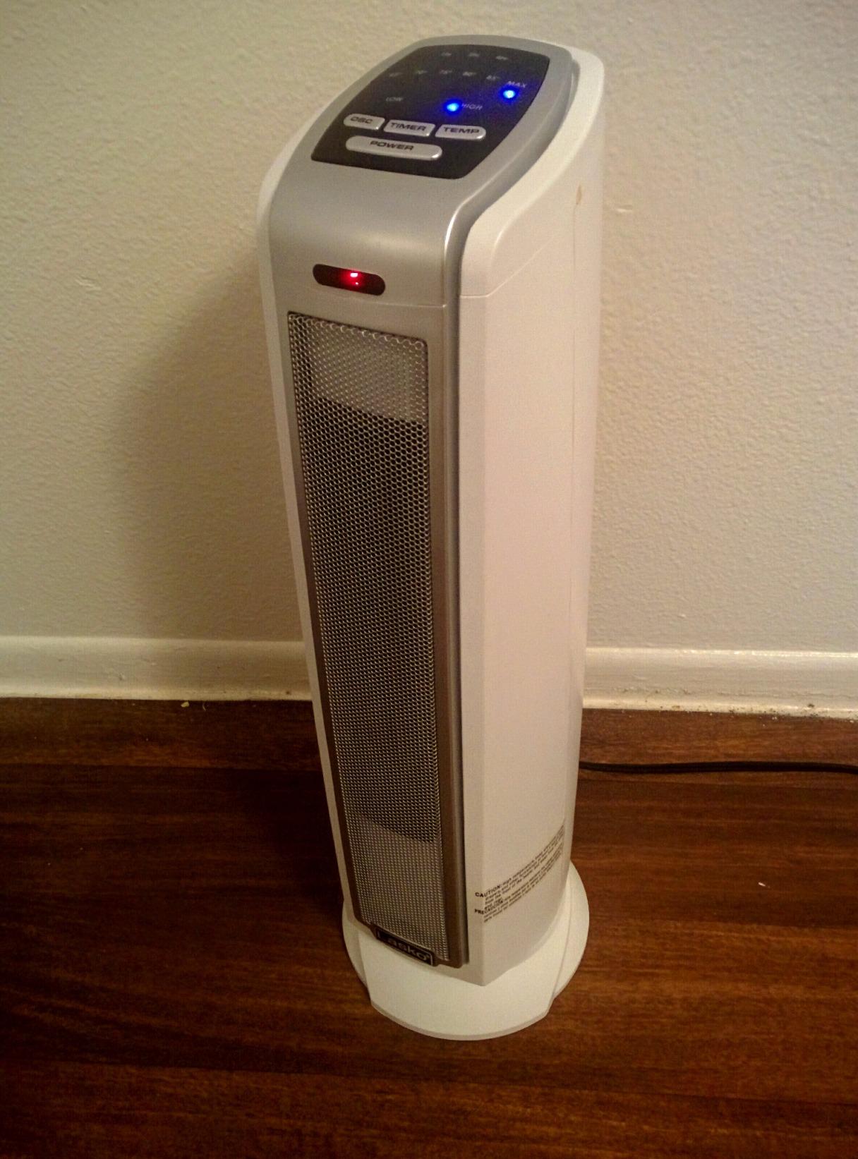 Lasko Oscillating Ceramic Tower Space Heater for Home with Overheat Protection, Timer, 22.5 Inches, Silver, 1500W, 5775 customer photo 2