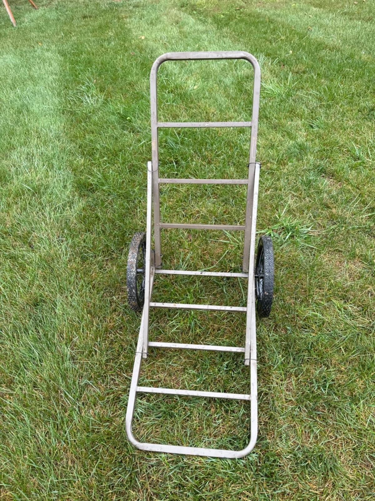 Guide Gear Deluxe Deer Cart, Game Hauler Hunting Gear Accessories, with Big Wheels customer photo 2