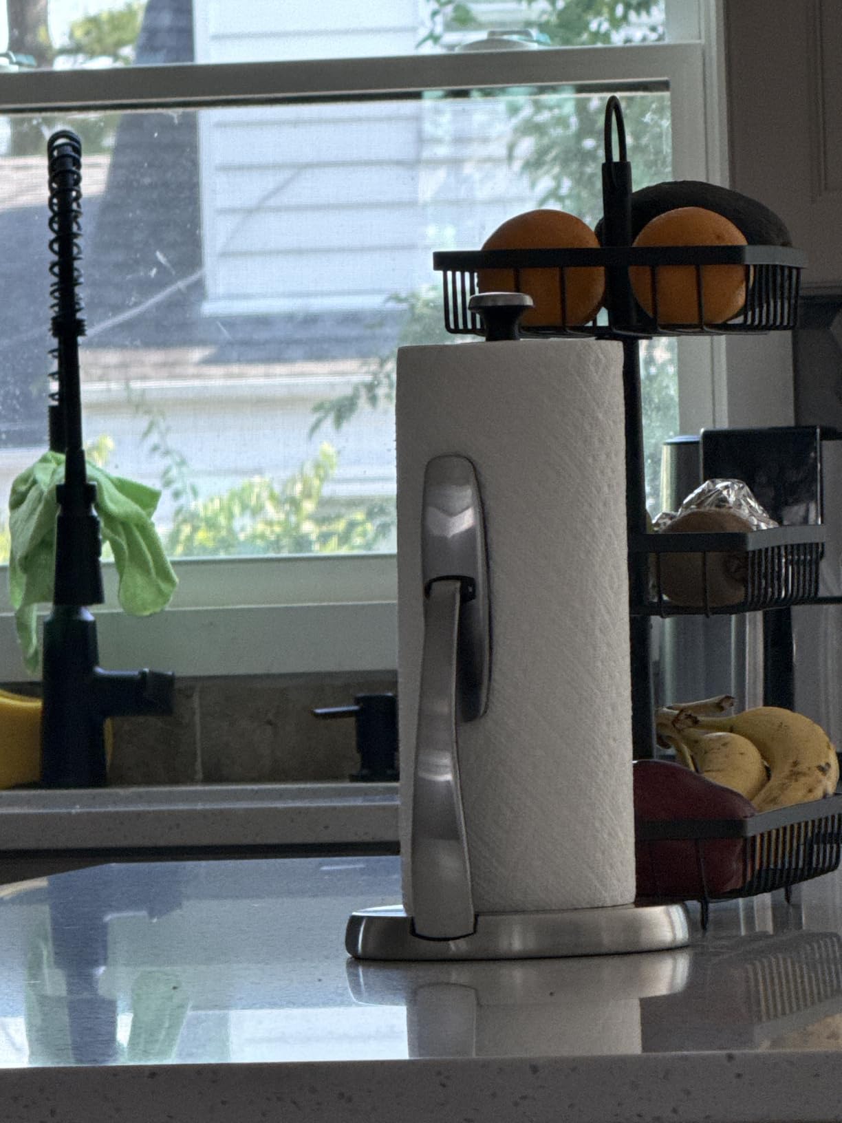 OXO Good Grips SimplyTear Paper Towel Holder Countertop for Kitchen | One-handed Tear, Weighted Stainless Steel Non-Slip Base, Countertop Organizer, Stable Dispensing, Fits any Size of Rolls customer photo 2