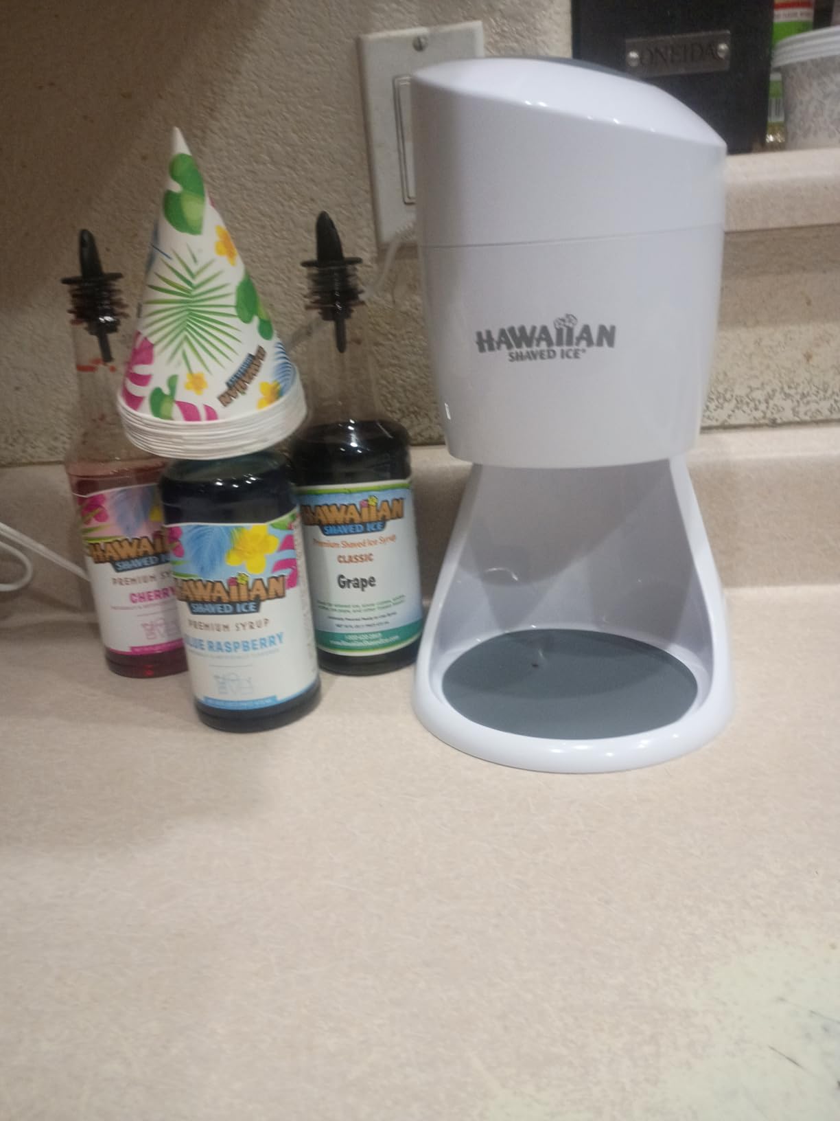 Hawaiian Shaved Ice Machine Kit - 3 Flavors, 25 Cups, Straws, Pourers, Ice Molds customer photo 1
