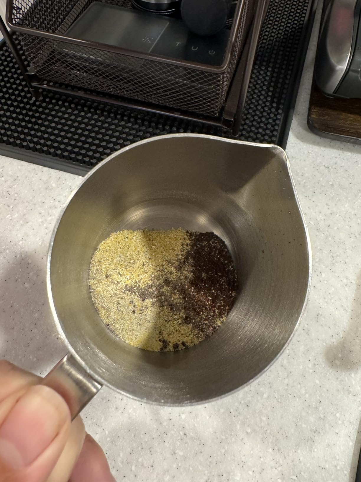 Urnex Grindz Professional Coffee Grinder Cleaning Tablets - 430 Grams - All Natural Food Safe Gluten Free - Cleans Burr and Casing - Help Extend Life of Your Grinder customer photo 2