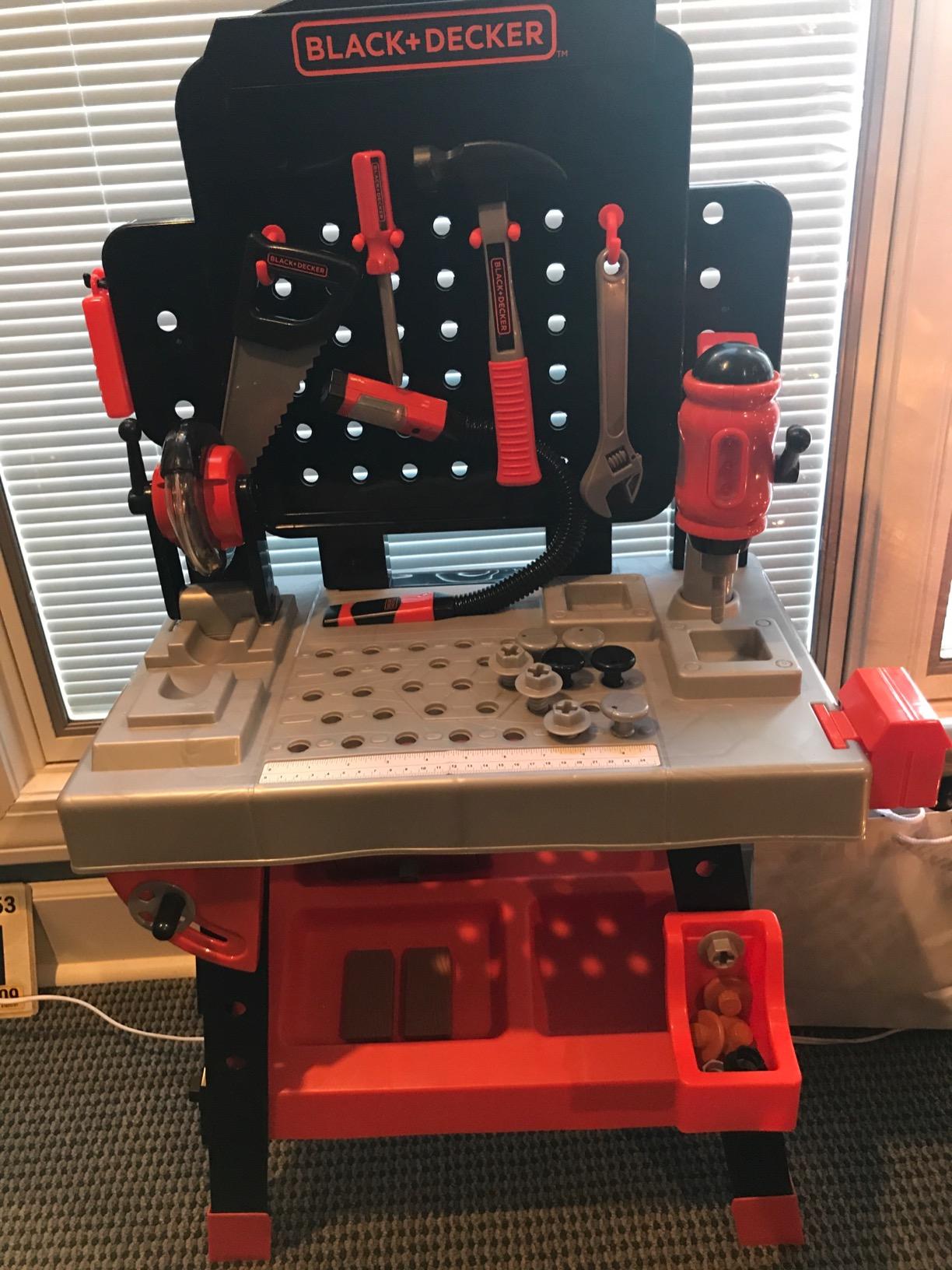 JAKKS Pacific Black+Decker Kids Workbench - Power Tools Workshop - Build Your Own Toy Tool Box - 75 Realistic Toy Tools and Accessories [Amazon Exclusive] customer photo 1