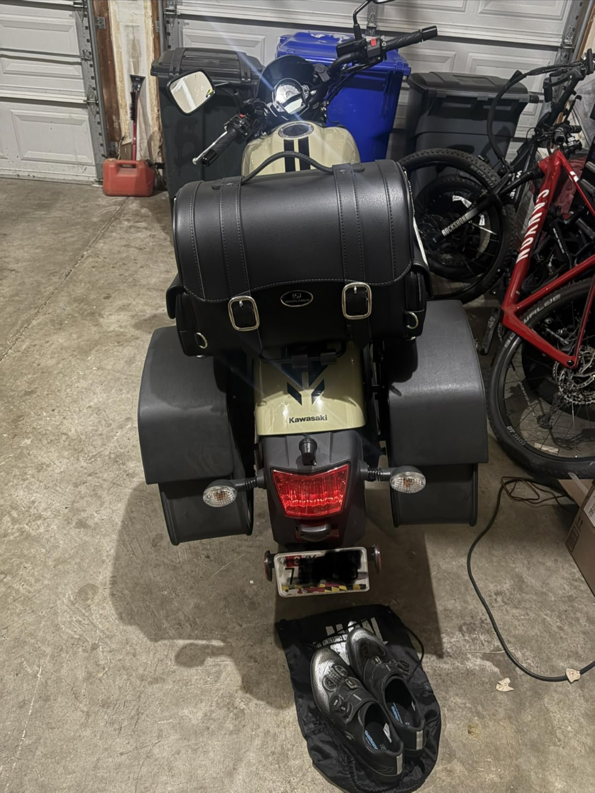 Saddlemen 3501-0382 Cruis'n Jumbo Slant Face Pouch Saddlebag customer photo 1